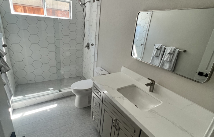 bathroom remodeling contractor brentwood ca